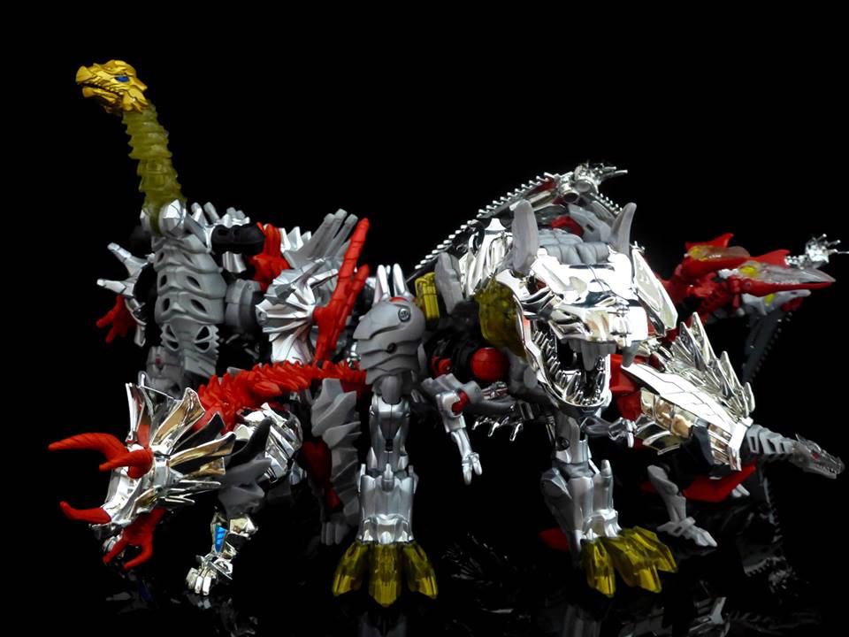 Transformers Dinobots Platinum Edition [MISB], Hobbies & Toys