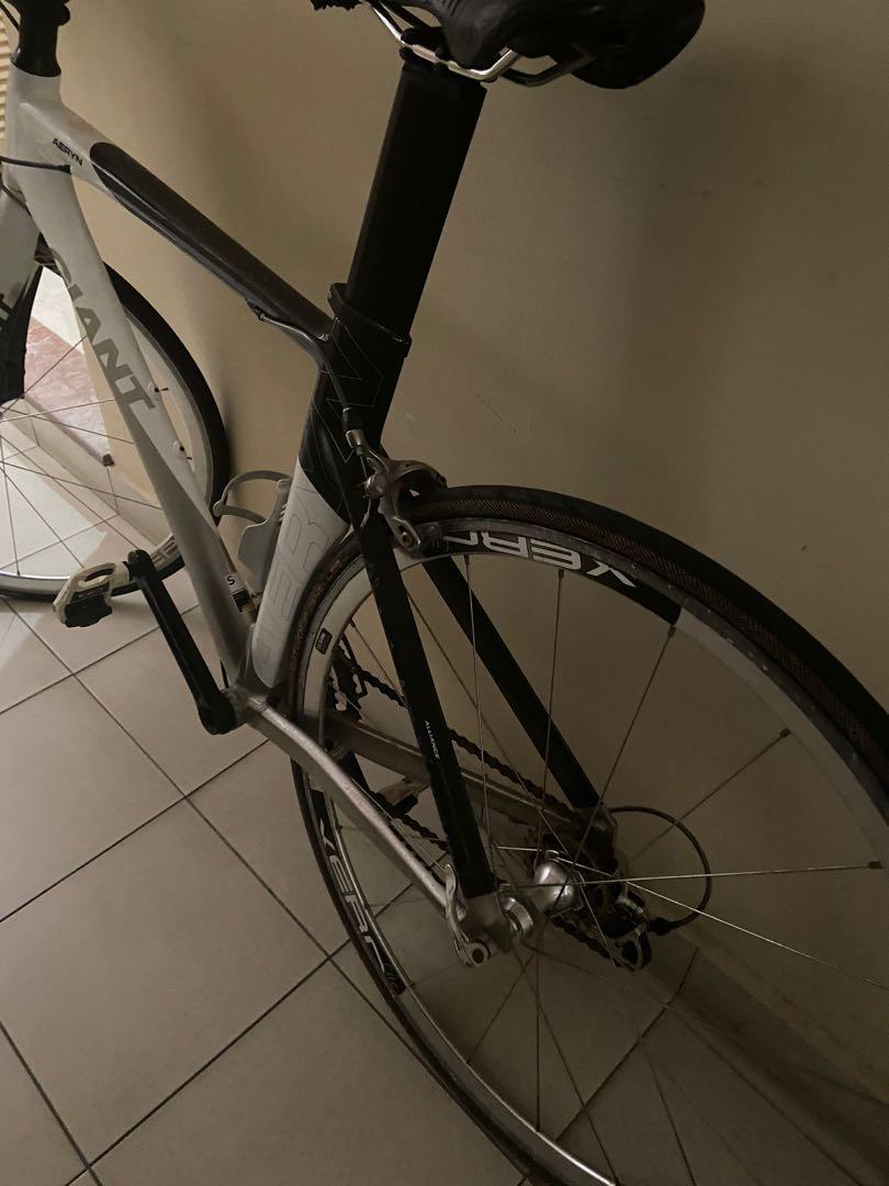 Giant aeryn triathlon bike deals