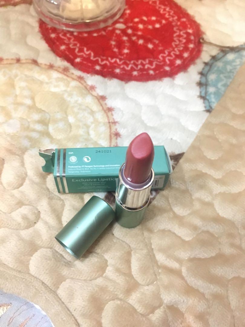 Wardah Exclusive Lipstik No 30 Coral Health Beauty Makeup On