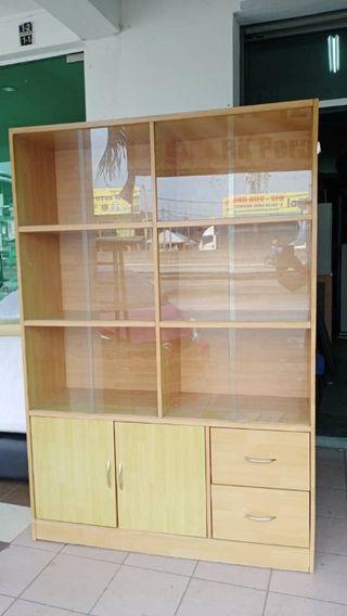 Affordable Rak Buku Terpakai For Sale Home Furniture Carousell Malaysia