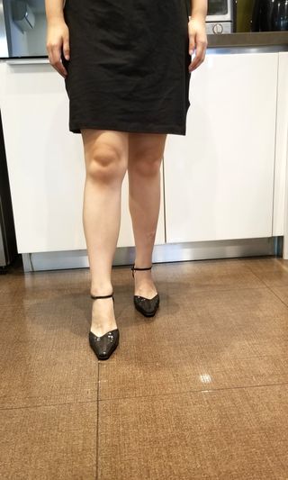 (Category: ) located in . Submitted by krista_closet (Listing ID 273278434, Image 1). Description: .