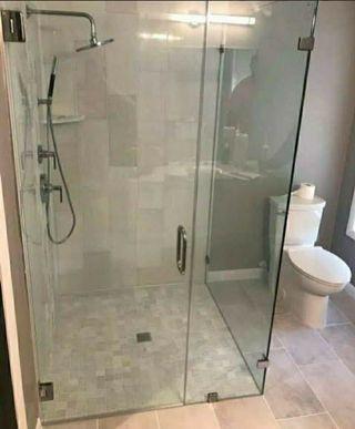 Shower Enclosure Glass and Aluminum