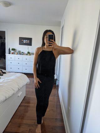 Wilfred aritzia silk black small tank