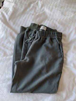 Aritzia Wilfred Buffon Pant olive green xs