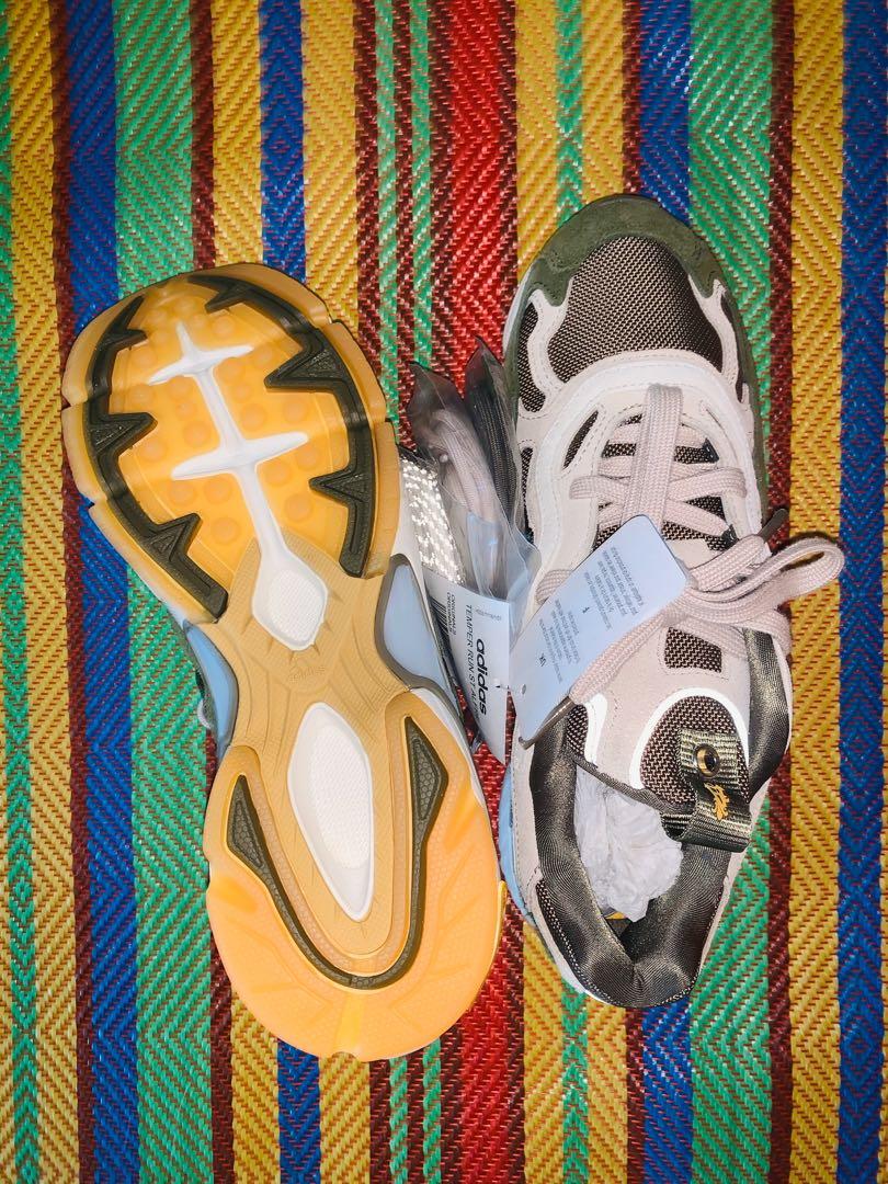 Saint alfred adidas temper run deals
