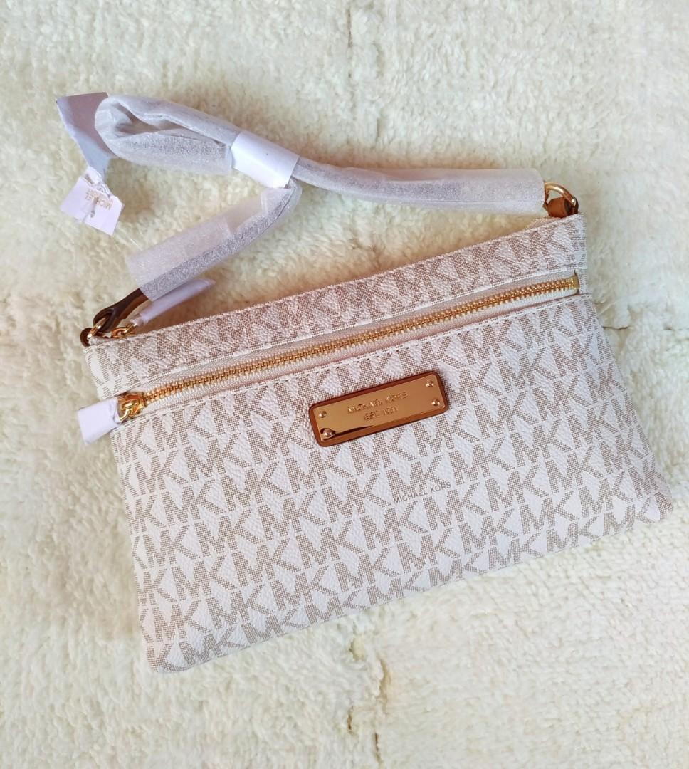 BRAND NEW Authentic MICHAEL KORS Signature Jet Set Large Wristlet in Vanilla Beige