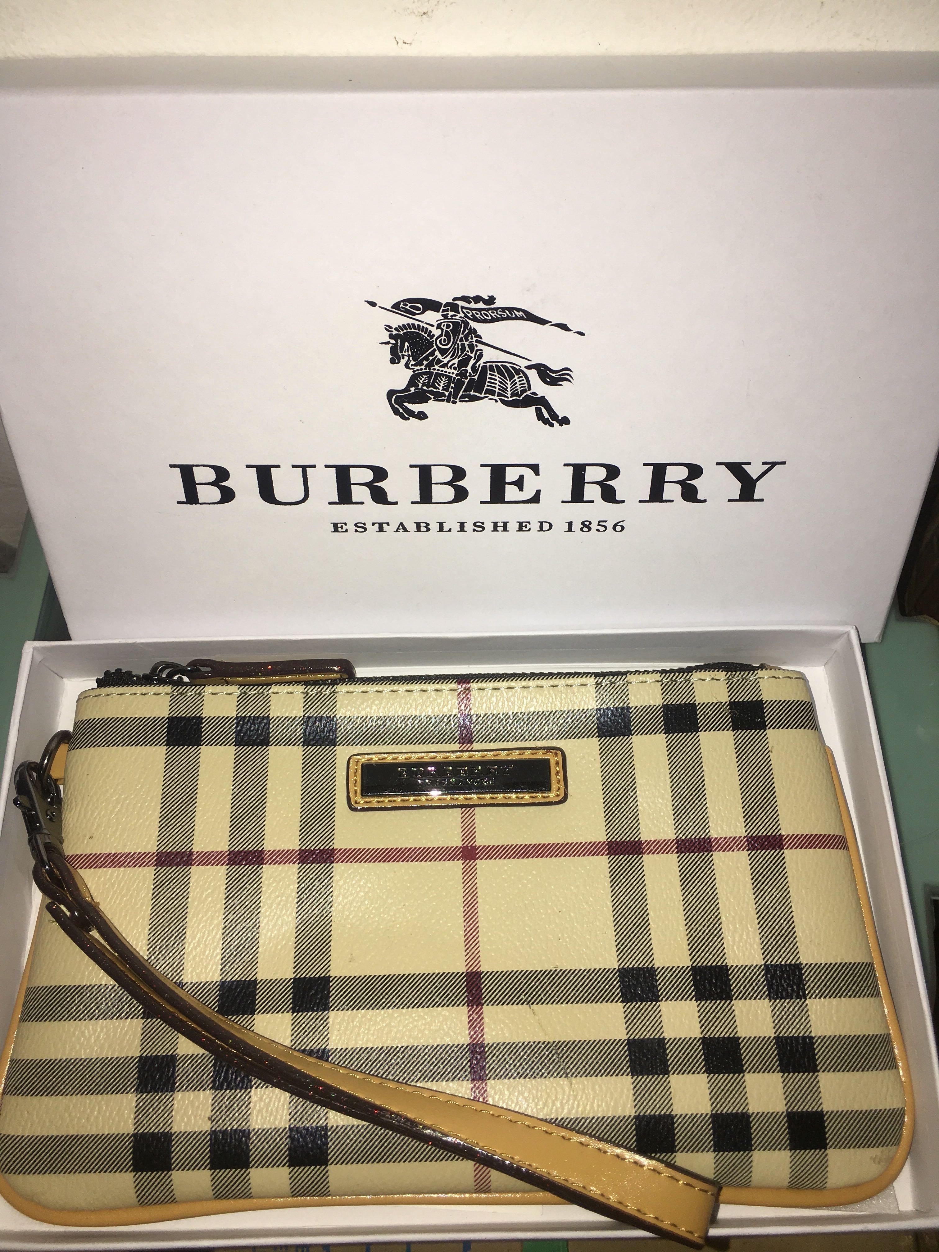 Burberry Fragrances GWP Wristlet Women s Fashion Bags Wallets