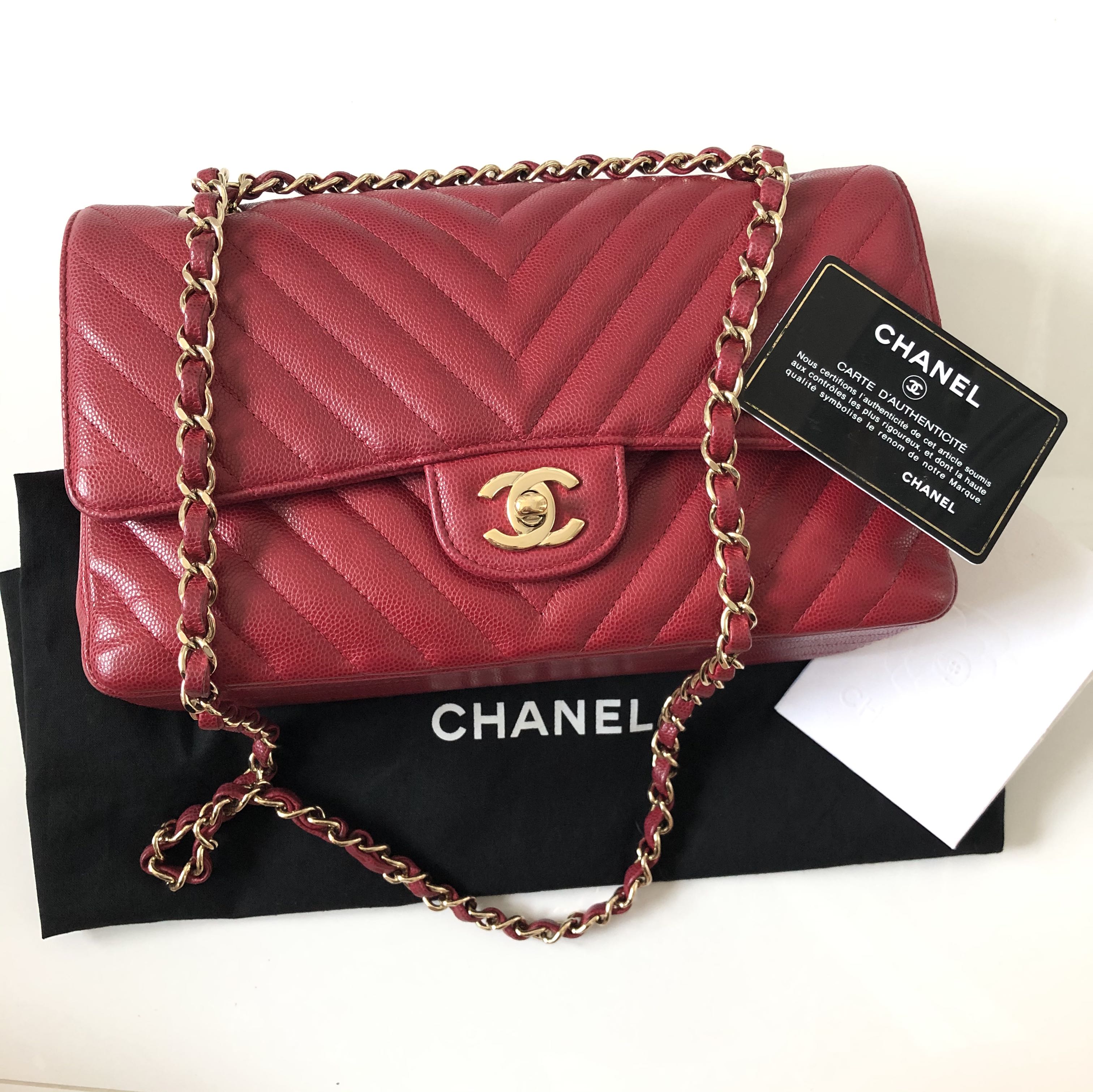 Chanel Macro Flap Bag Chevron Caviar Small Red 88653400