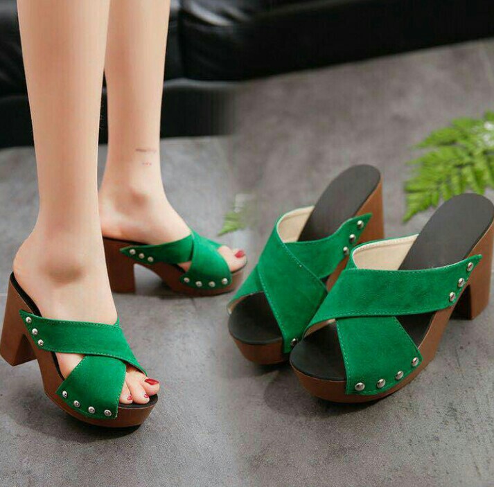 green high heels