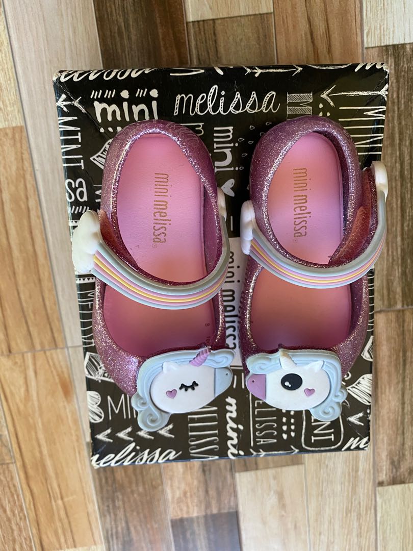 mini melissa unicorn size 10