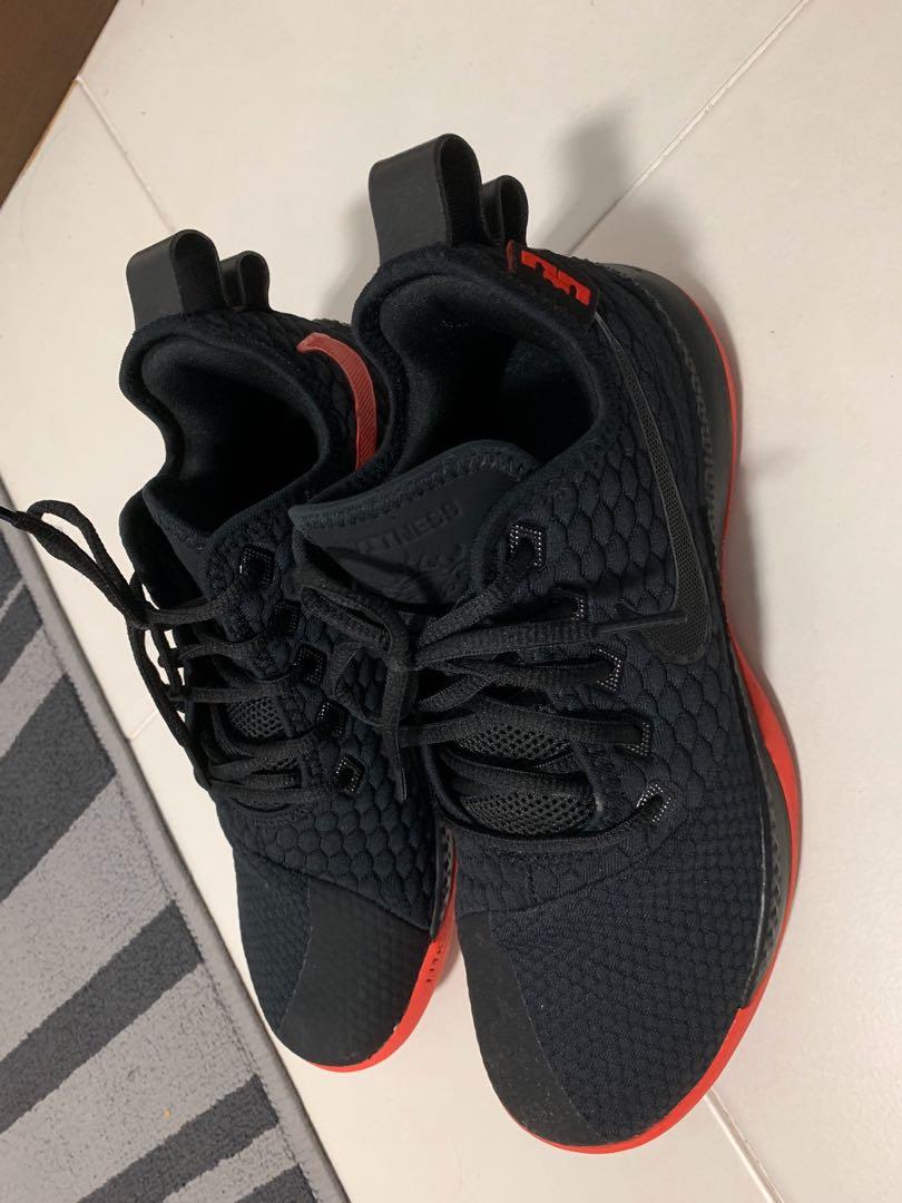 lebron witness 3 size 6.5