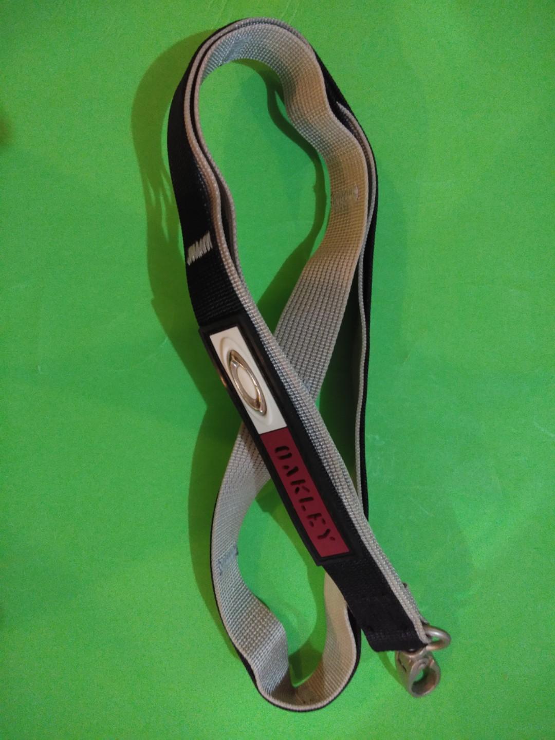 Oakley Vintage RARE Lanyard ID strap (Category: Luxury Accessories) located in Marilao. Submitted by michael.mark1 (Listing ID 273369048, Image 1). Description: Oakley vintage lanyard (last one available!) RARE No tags, like new, never used, displayed only P1,000 Rfs: No time for Oakley collecting hobby anymore Item in Bulacan.