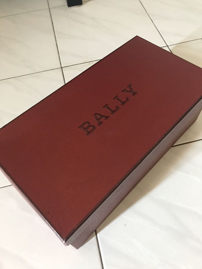 Bally on sale shoe box