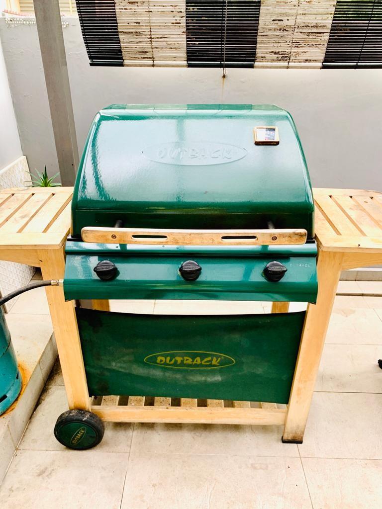 Outback Hunter 3 burner BBQ barbecue