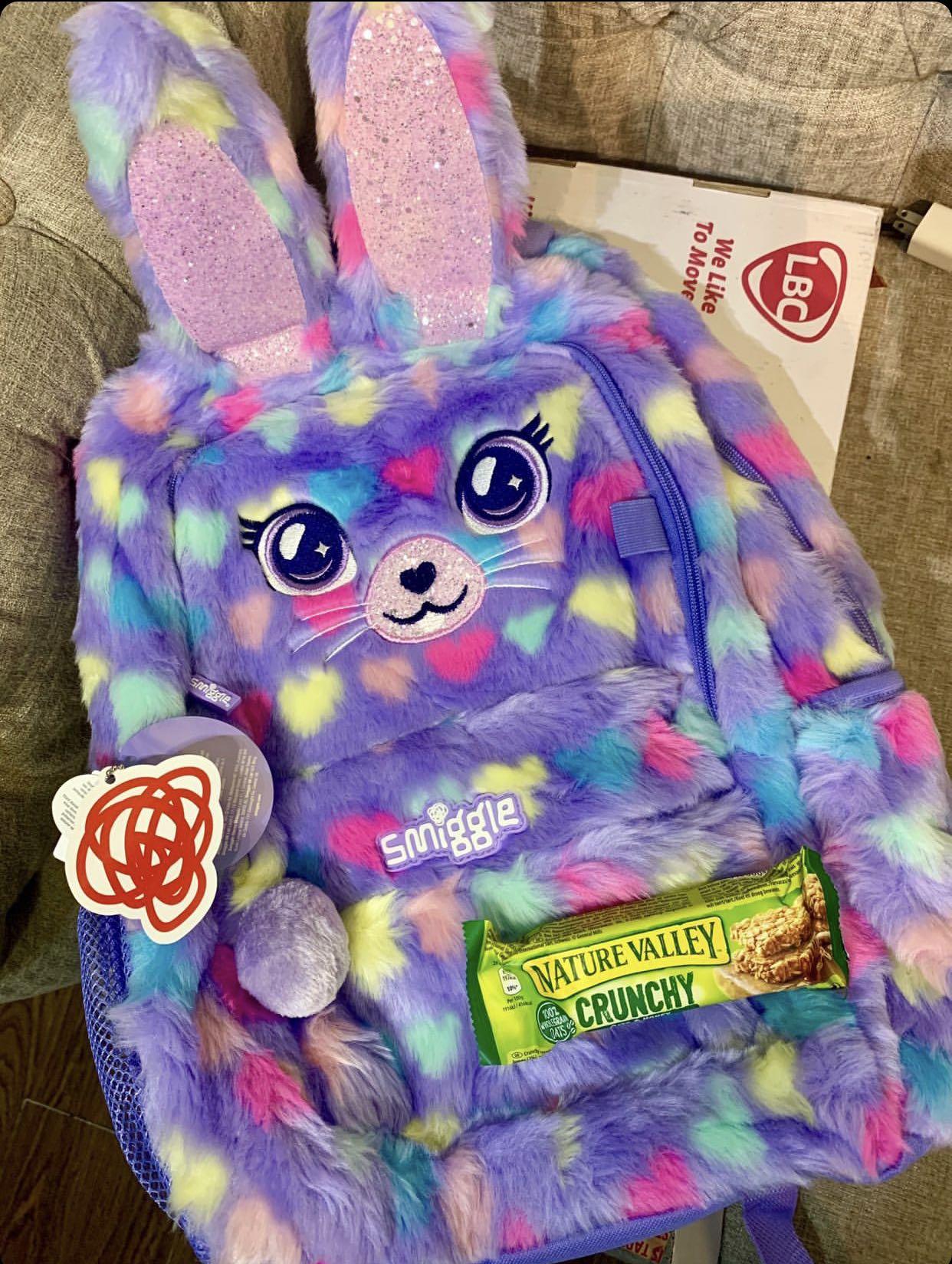 SMIGGLE Flush Backpack (Category: Diaper Bags & Wetbags) located in Quezon City. Submitted by pets.r.us.manila (Listing ID 273249314, Image 1). Description: 💯 AUTHENTIC 📍 Bought in Smiggle Singapore 1pc available.