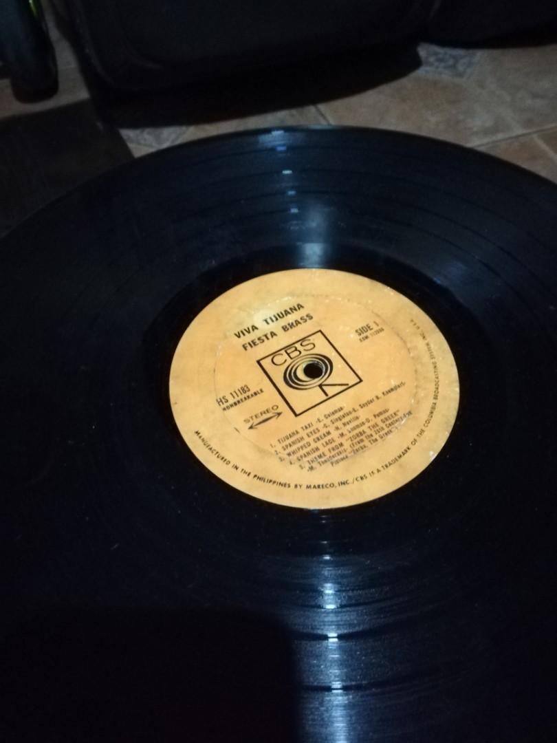 Vynil records G (Category: Vinyls) located in Manila. Submitted by prelovedisle.ph (Listing ID 273266790, Image 1). Description: Preloved vynil records without case. Rfs destash. #vynilrecords #vintagecollection #vintage #wysiwyg.