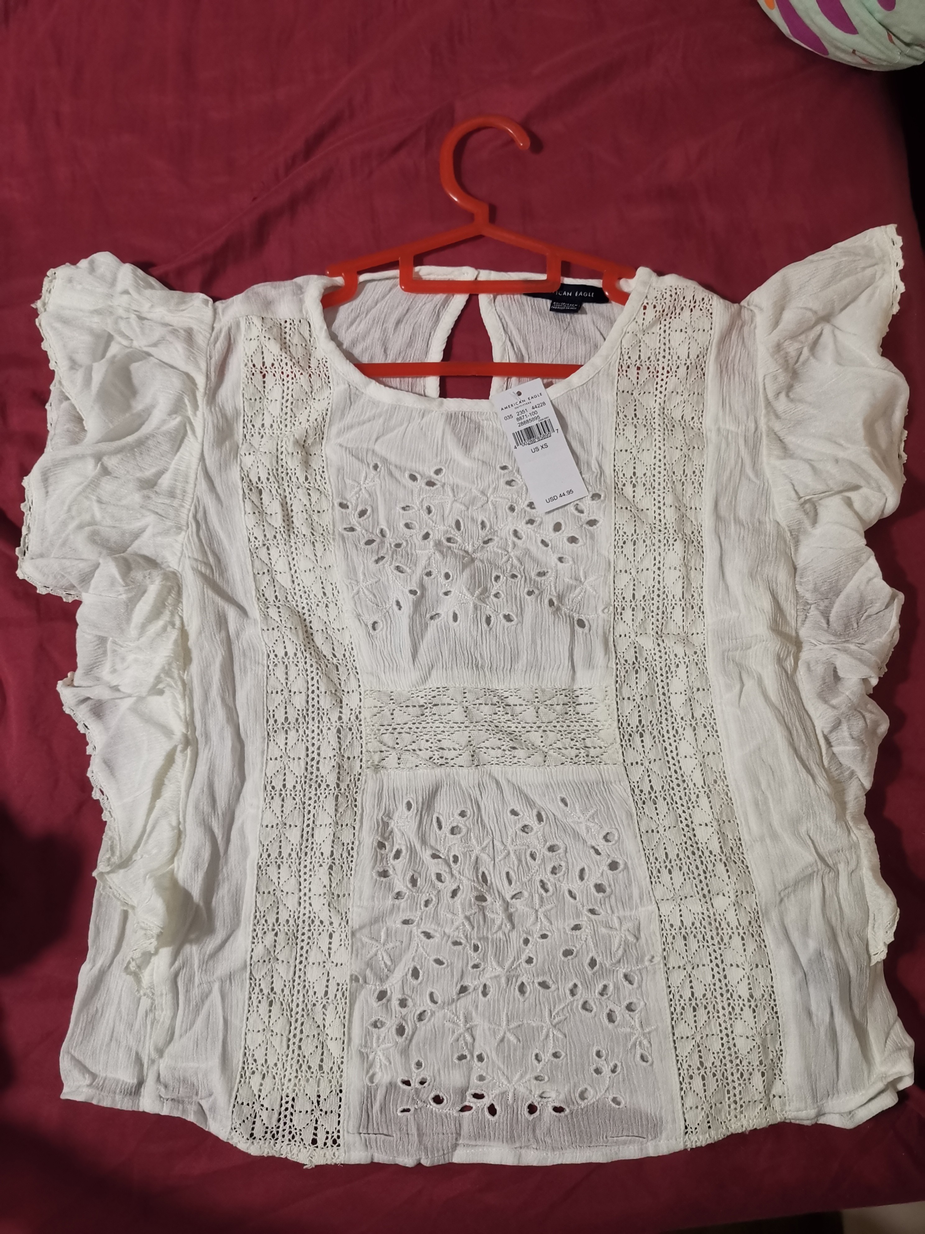 american eagle crochet top