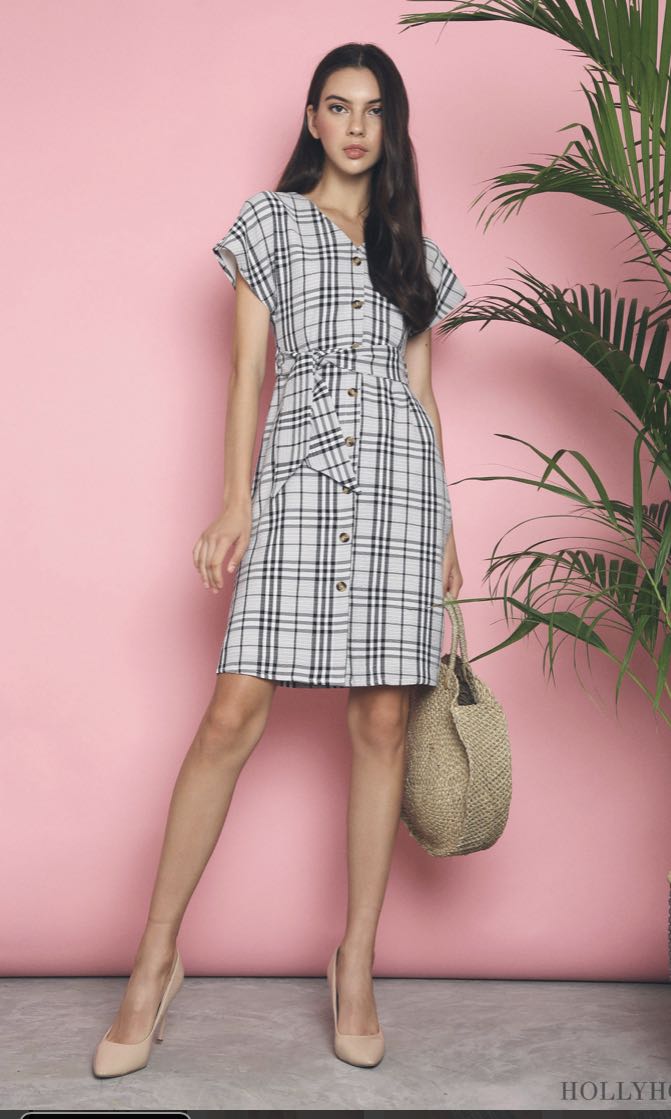 Annemarie Checkered Shift Dress Dark Grey Women S Fashion Dresses Sets Dresses On Carousell