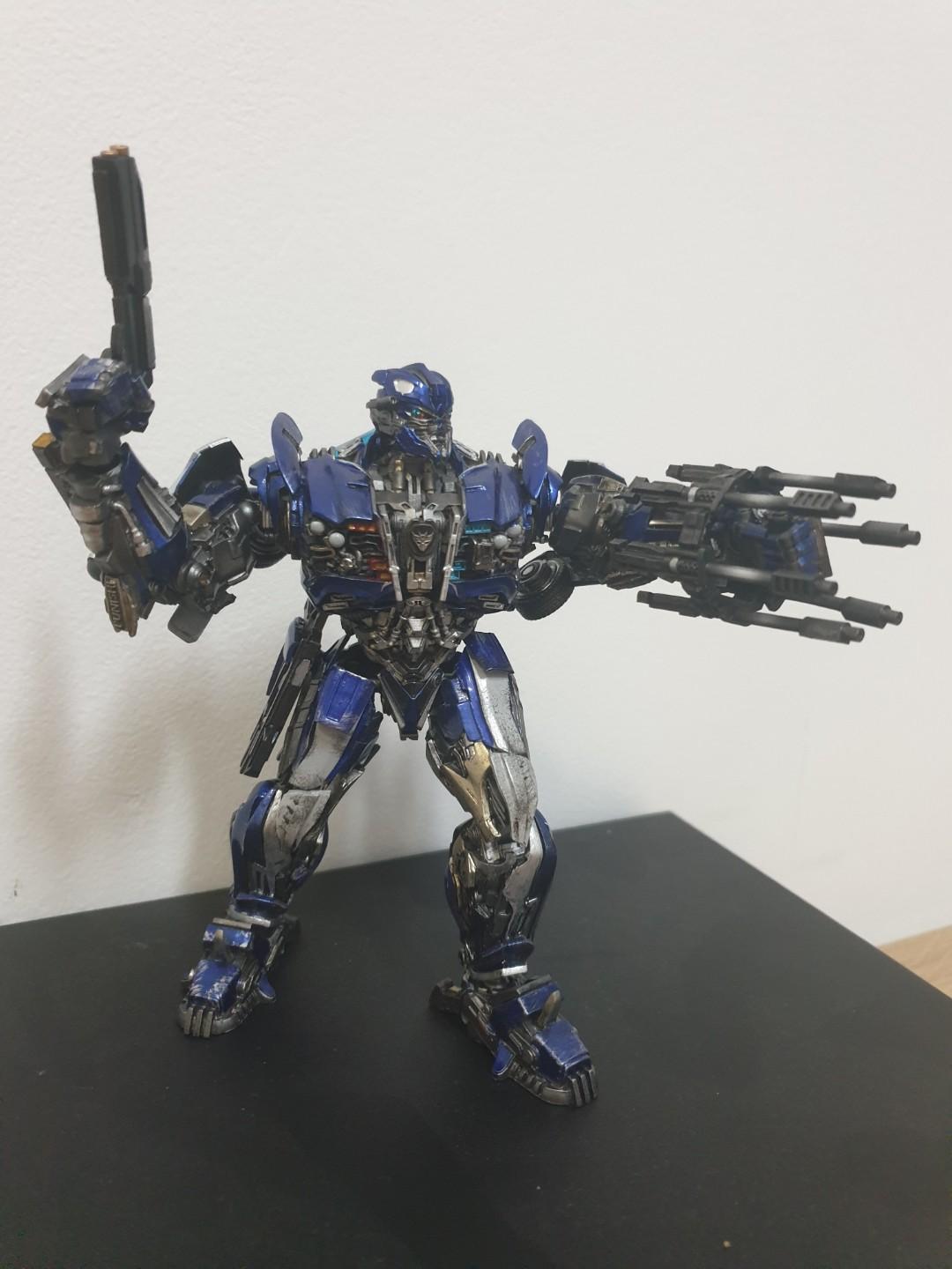 Custom 3D printed Transformer Barricade, Hobbies & Toys, Toys & Games