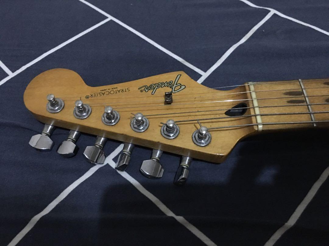 Fender Standard Stratocaster Made in Japan, Hobbies & Toys, Music ...