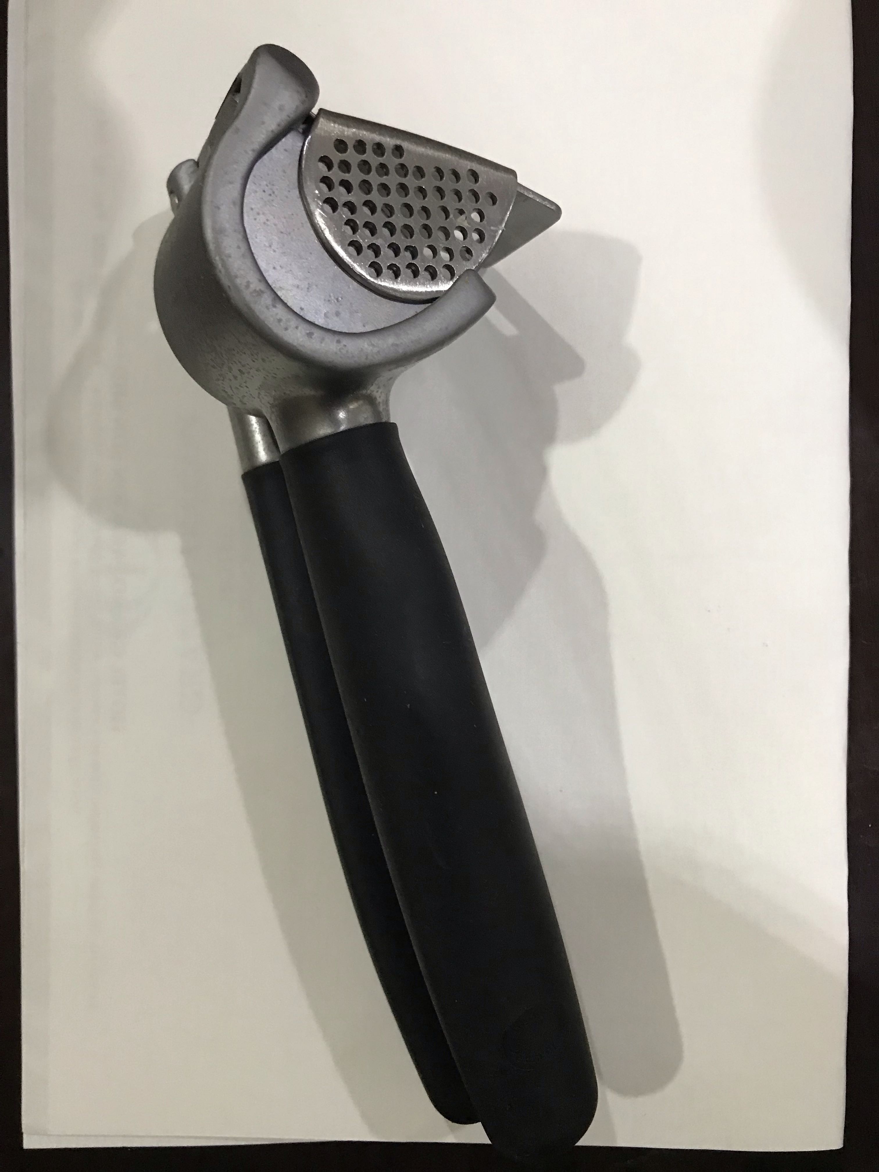 Ikea garlic press, Furniture & Home Living, Kitchenware & Tableware