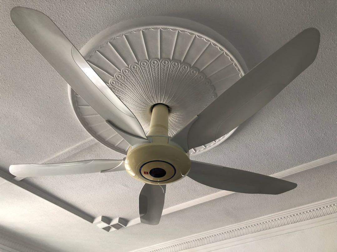 KDK Ceiling Fan with yuragi, Furniture & Home Living, Lighting & Fans