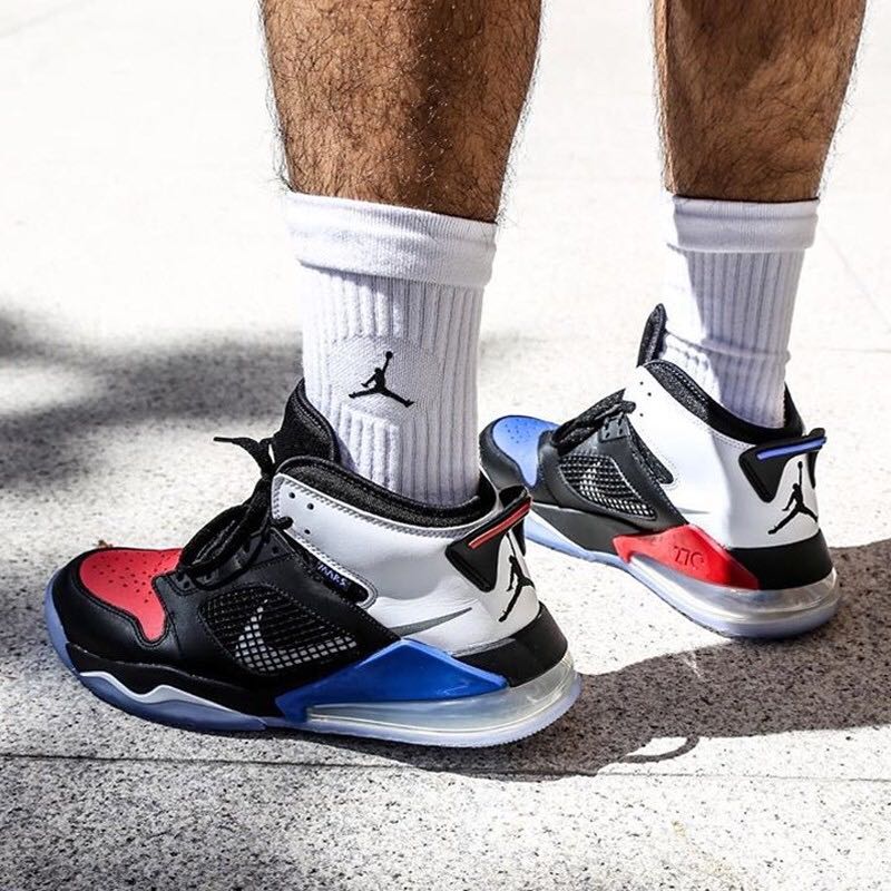 nike mars 720