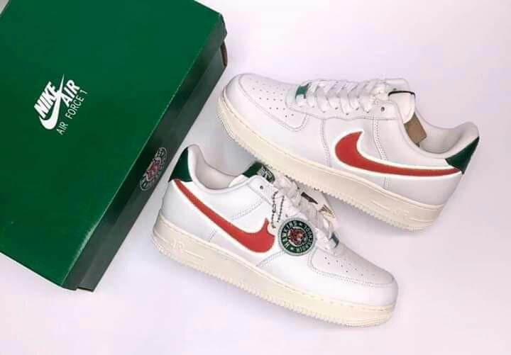 nike air force 1 hawkins