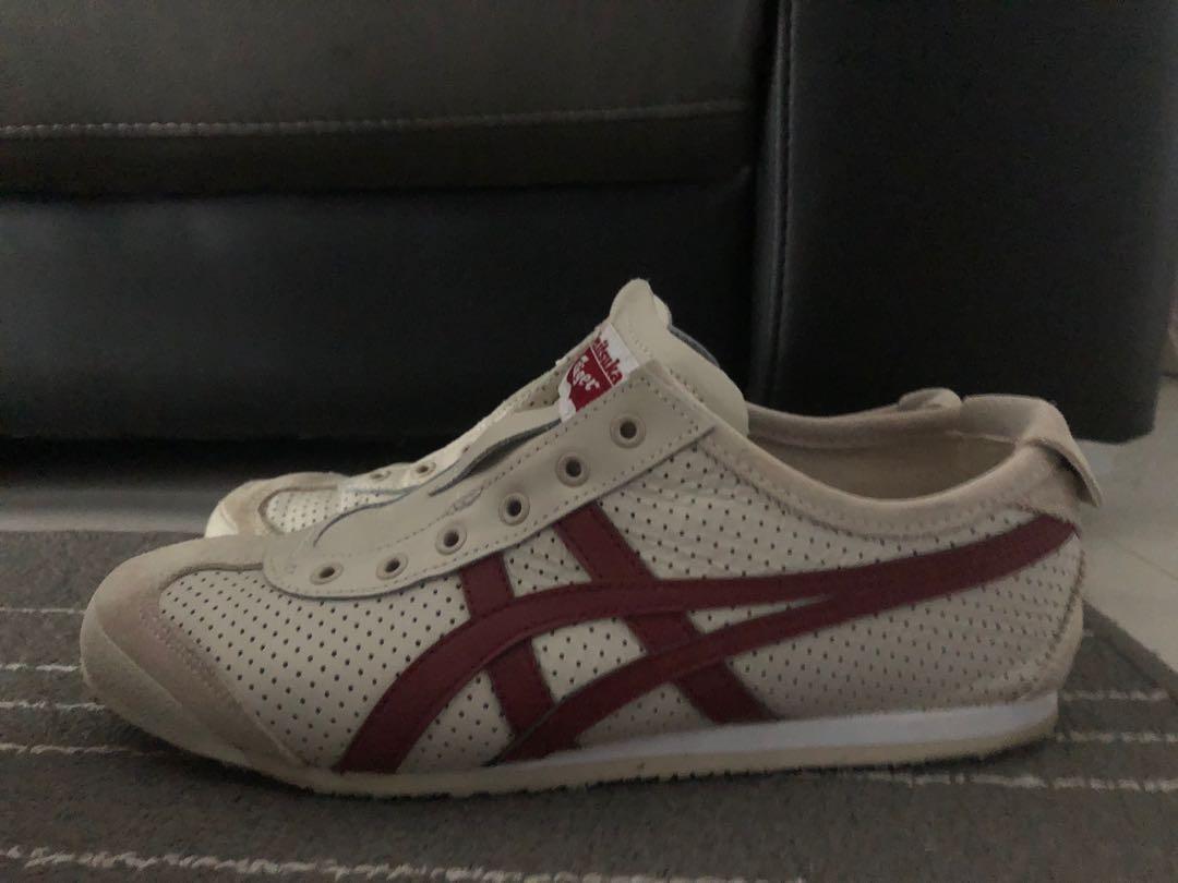 Onitsuka Tiger (Category: Sneakers) located in Singapore. Submitted by airjordan21 (Listing ID 273498869, Image 1). Description: Onitsuka Tiger woman US 6.5.