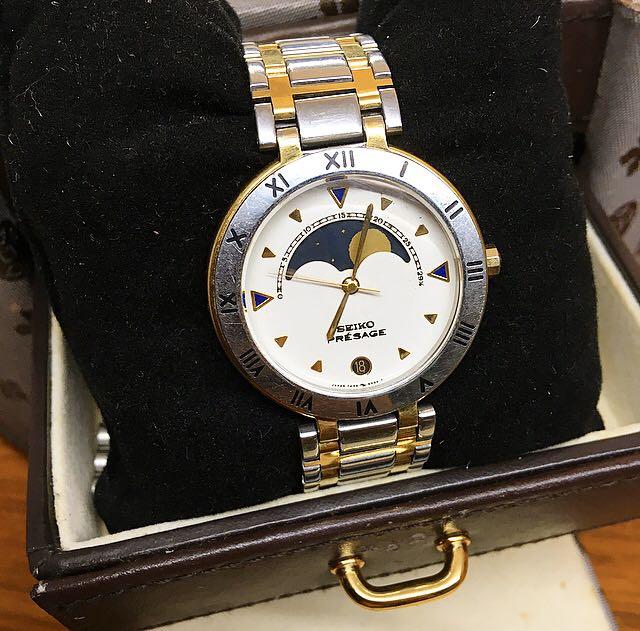 seiko presage moonphase
