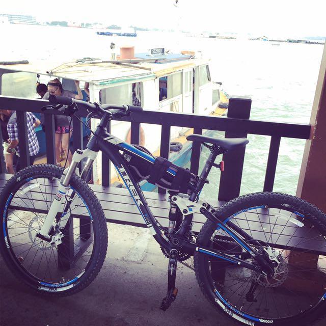 Trek Fuel Ex5 Sports Equipment Bicycles Parts Bicycles on Carousell