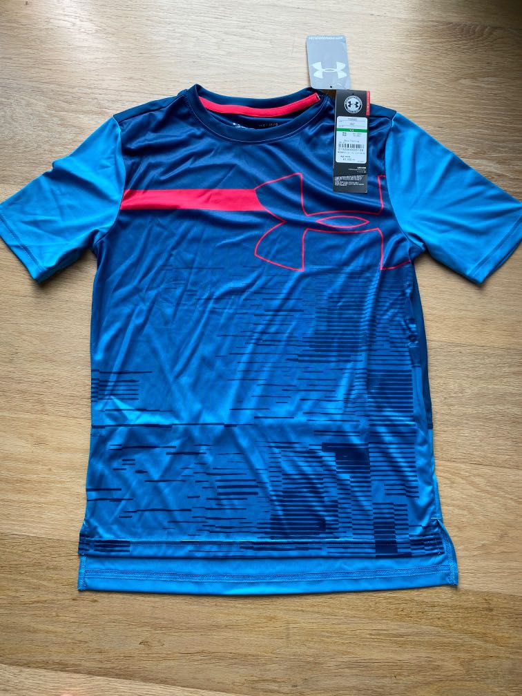 Under armour youth large shirt