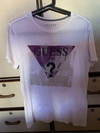 Guess tee size S