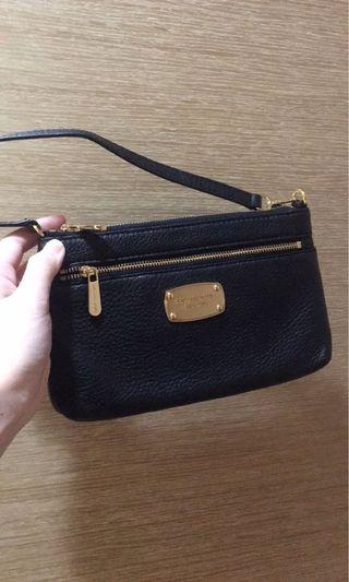 Michael Kors 手拿包(黑)
