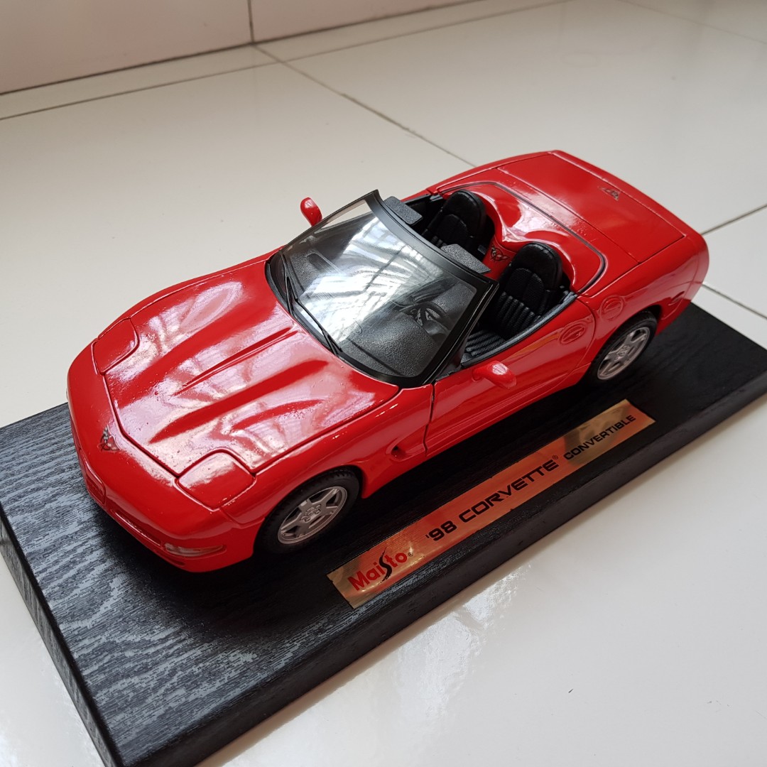 Maisto 98 corvette convertible sales