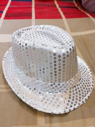 Silver sequin hat (unisex)