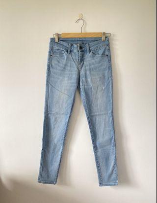 Uniqlo Ultra Stretch Ankle Skinny Jeans