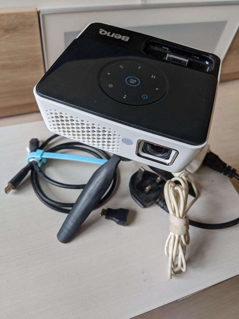 BenQ Projector Joybee GP2 投影機投射mini hdmi, 家庭電器, 電視 其他娛樂, 投影機- Carousell