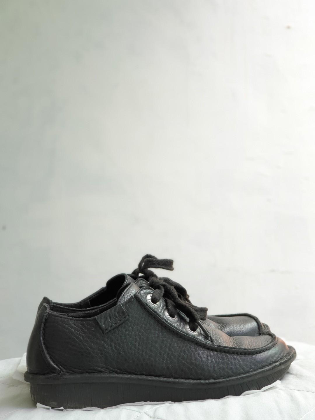 clarks funny dream black