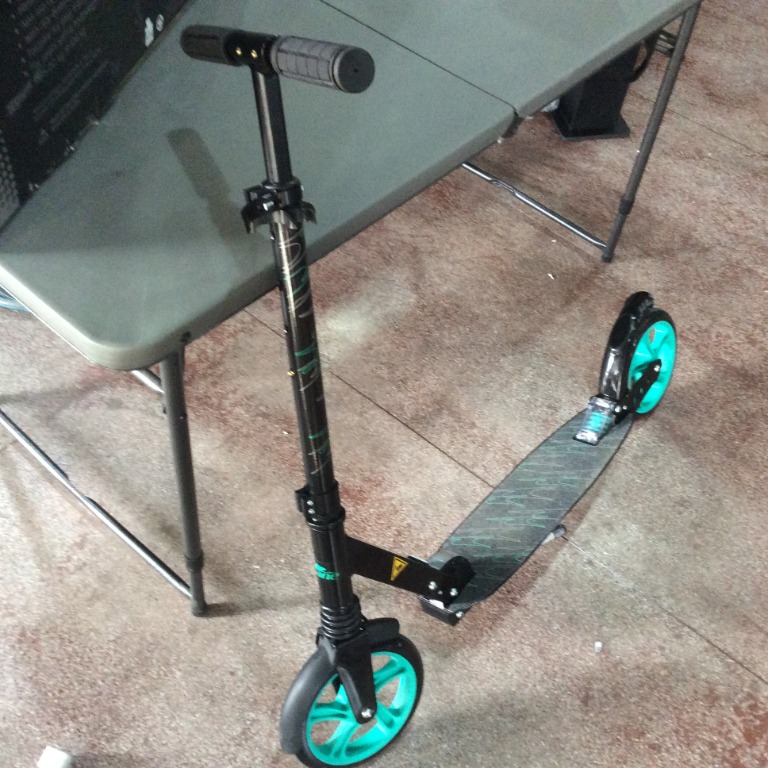Crane big on sale wheel scooter