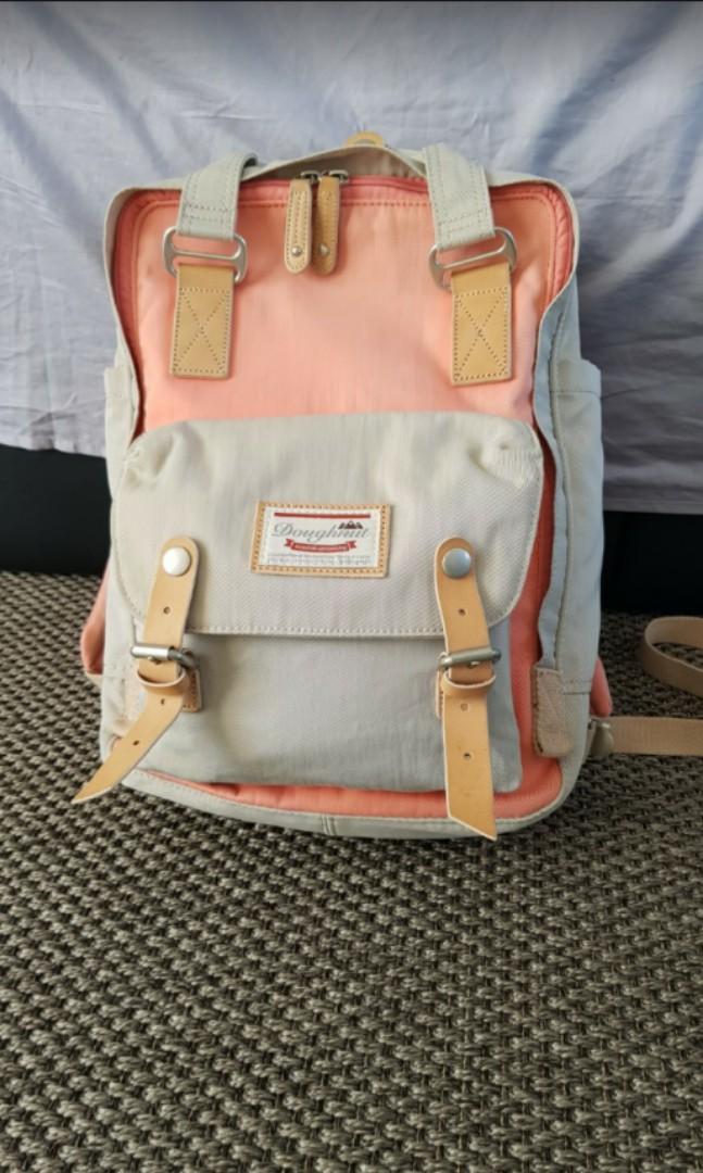 Doughnut bag tangs top