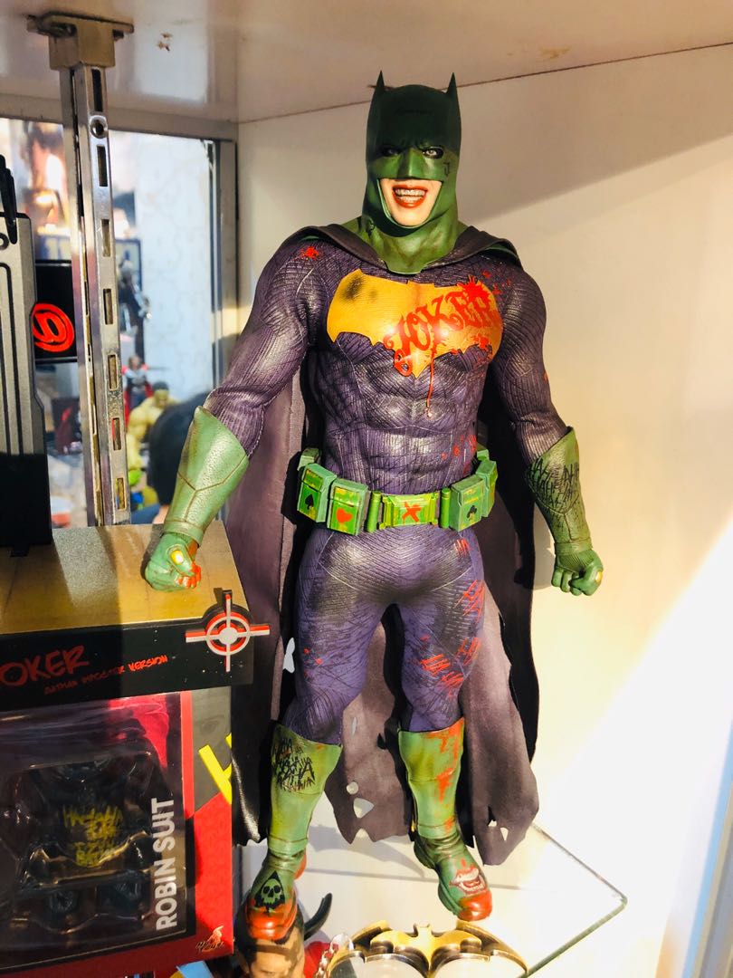 Hottoys SUICIDE SQUAD THE JOKER (BATMAN IMPOSTER VERSION), Hobbies & Toys,  Toys & Games on Carousell