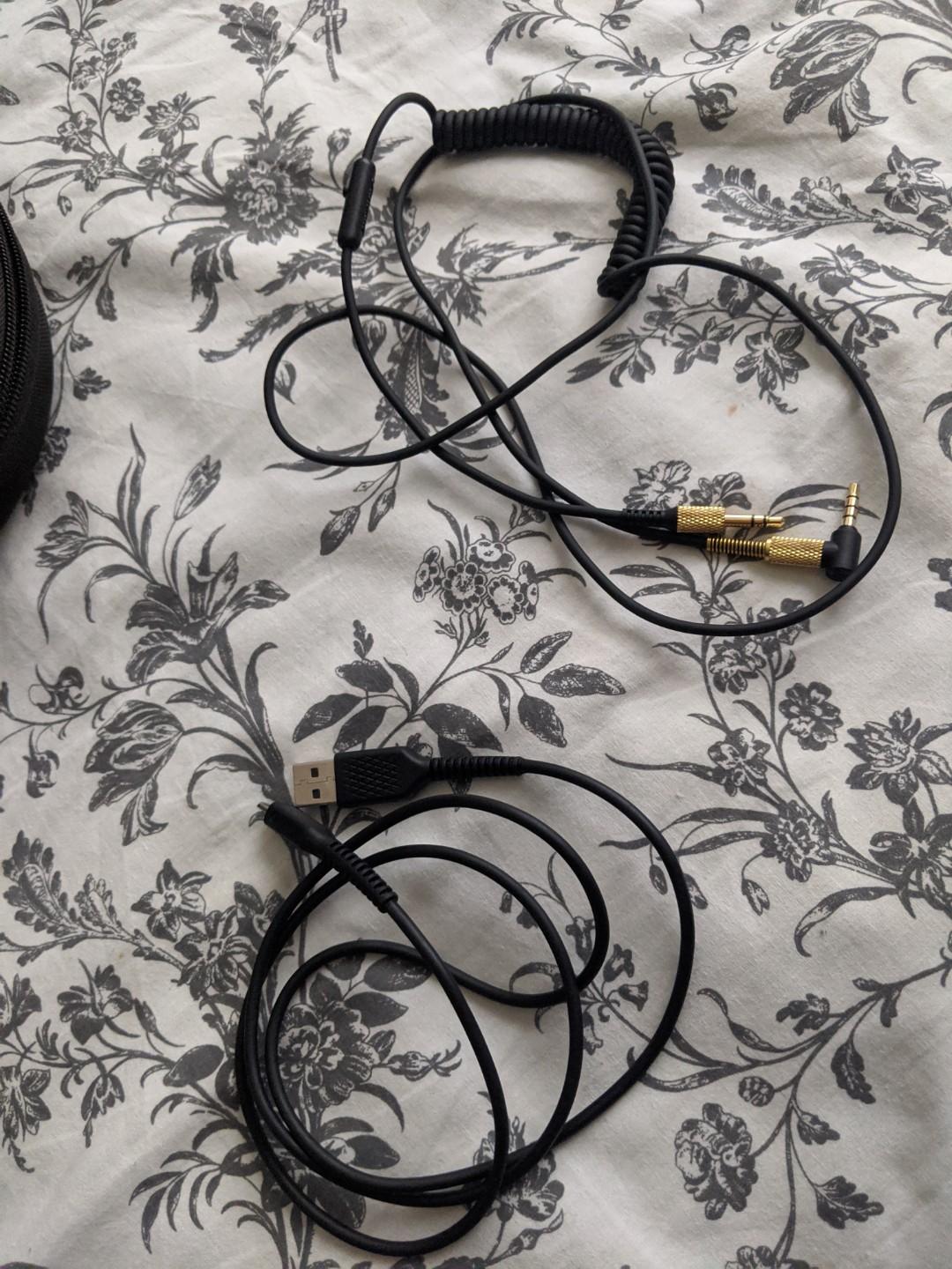 Marshall Headphone Case, Audio, Headphones & Headsets on Carousell