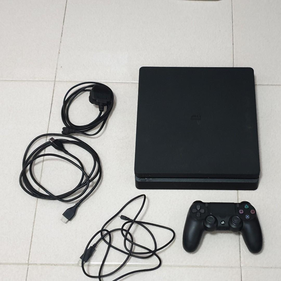 Ps4 outlet slim set