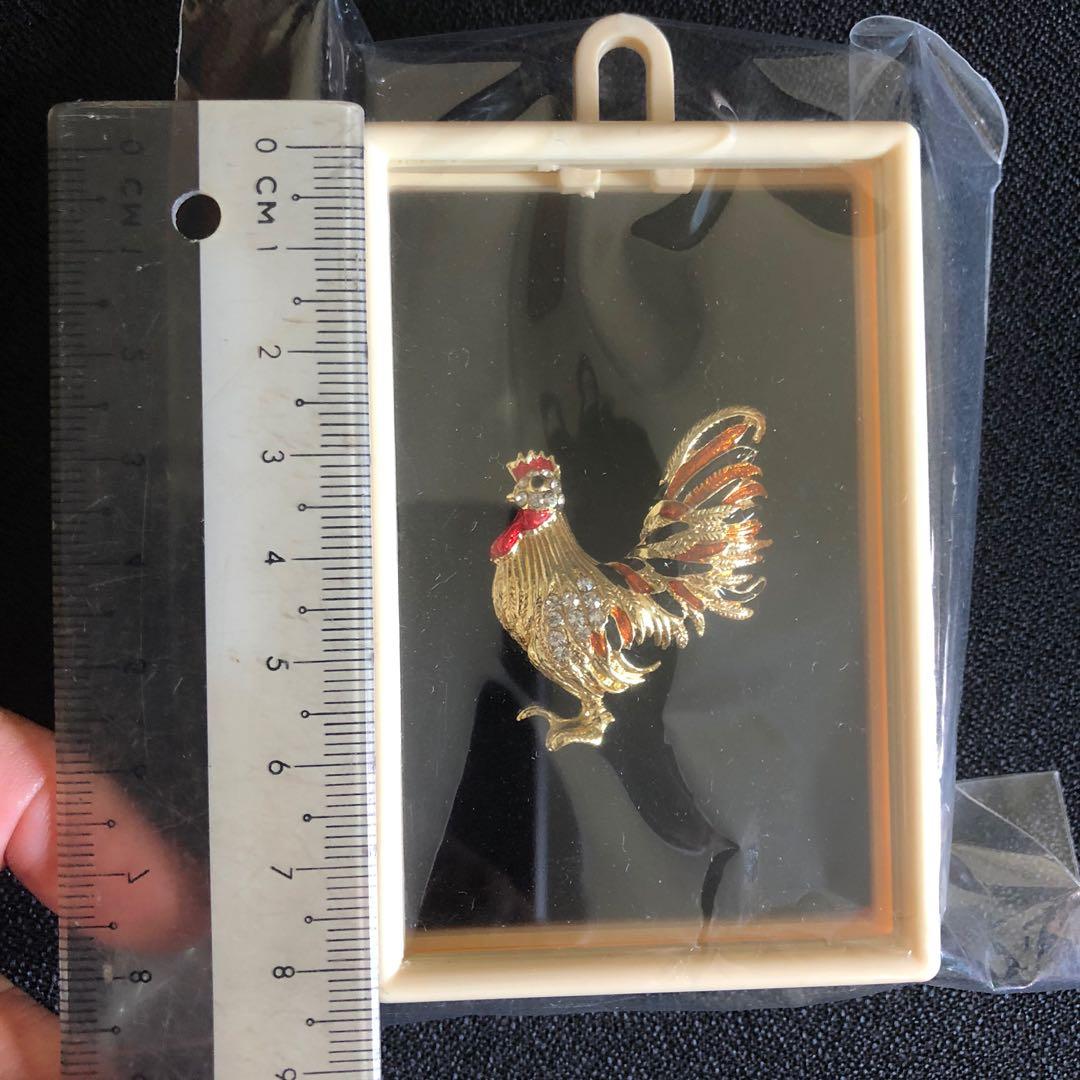 Chicken brooch new arrivals