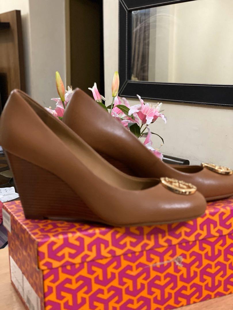 Chelsea wedge tory clearance burch