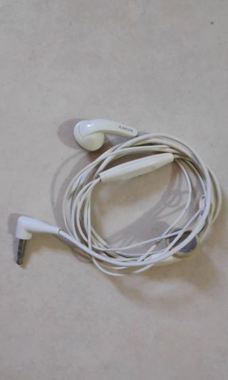 (Category: ) located in . Submitted by edwin.tan1989 (Listing ID 273820975, Image 1). Description: .