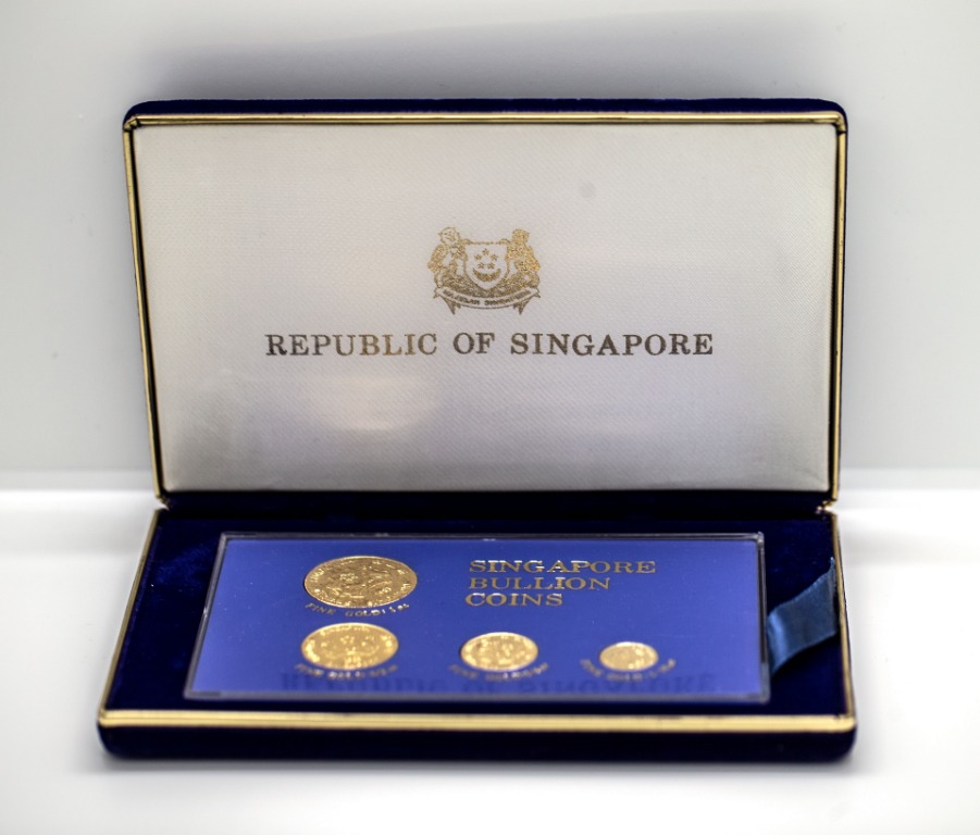 1983 Singapore Gold Bullion Coin in Original Presentation Box, Hobbies
