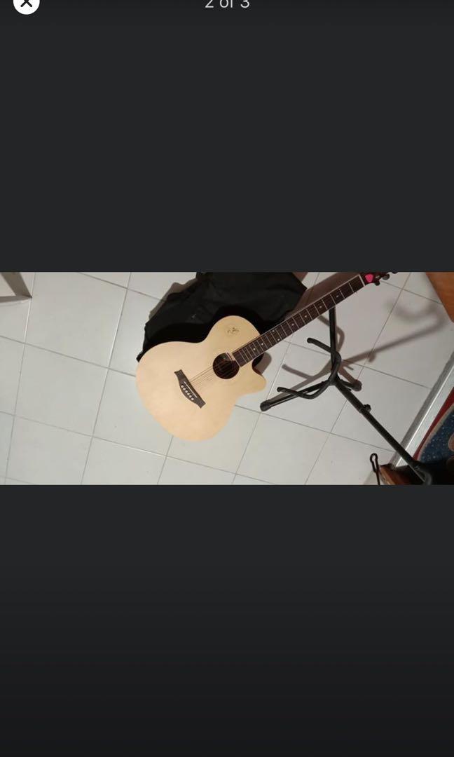 Acoustic Guitar (Swift Horse) JB Music, Hobbies & Toys, Music & Media