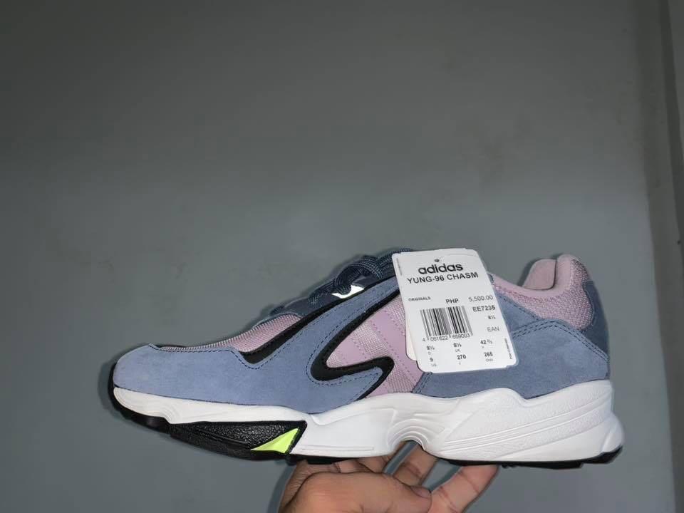 yung 96 chasm on feet